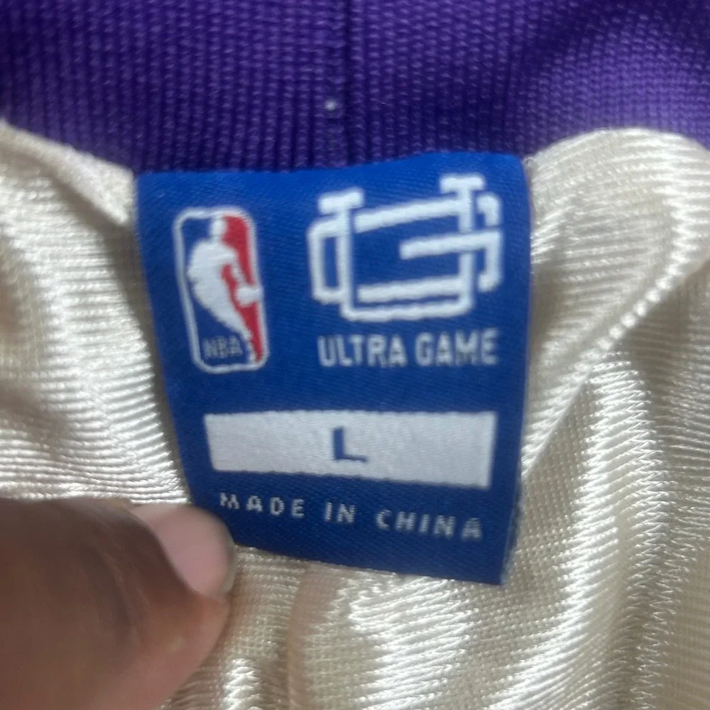 Ultra Game NBA‎ Los Angeles Lakers Mesh Basketball Shorts Cream Mens L VSMJ178S